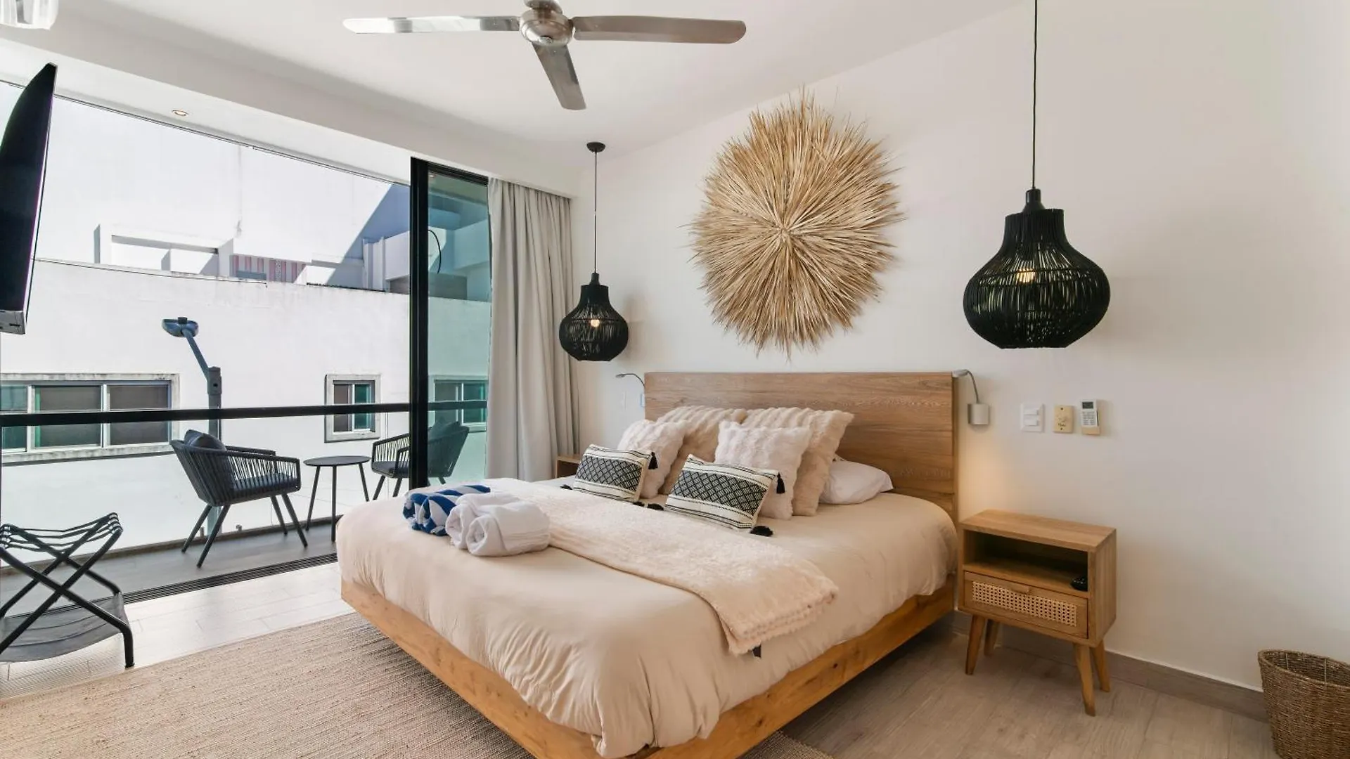 Cozy & New 2Br Rooftop, Central, 10Min To Beach Playa del Carmen Apartment