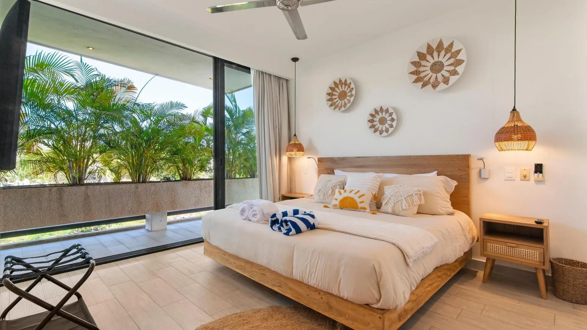 Cozy & New 2Br Rooftop, Central, 10Min To Beach Playa del Carmen