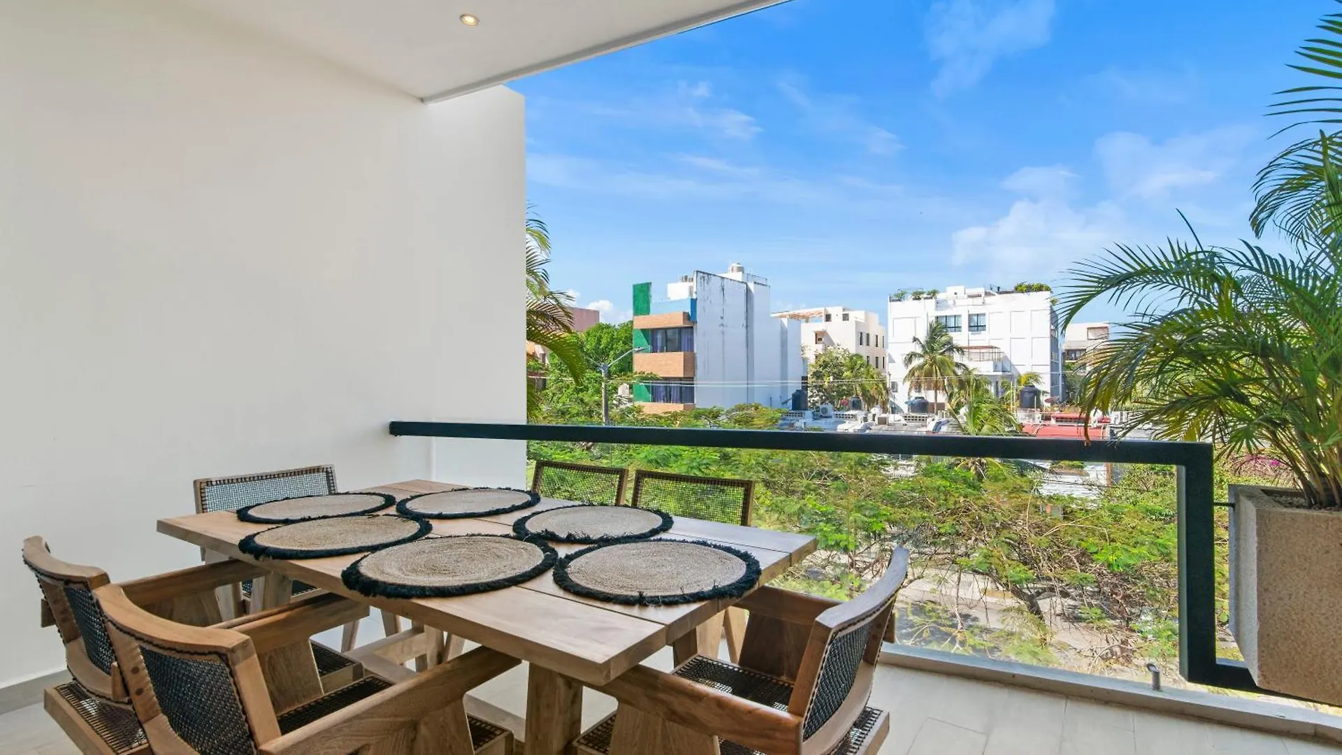 Cozy & New 2Br Rooftop, Central, 10Min To Beach Playa del Carmen Apartment